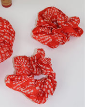 Load image into Gallery viewer, Japanese Silk Shibori Scrunchies
