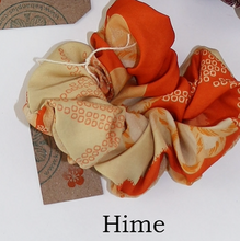 Load image into Gallery viewer, Japanese Silk Kimono Scrunchies.
