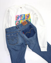 Load image into Gallery viewer, Reworked embroidery pocket Levi&#39;s 501
