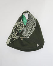 Load image into Gallery viewer, Origami Tote Bag-Made from vintage Furoshiki
