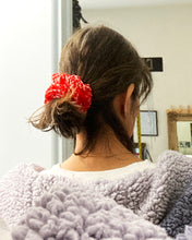 Load image into Gallery viewer, Japanese Silk Obiage Kimono Sash Belt Scrunchies
