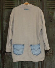 Load image into Gallery viewer, Over-sized Washed Linen Blazer with Jeans pockets_Women&#39;s Size L
